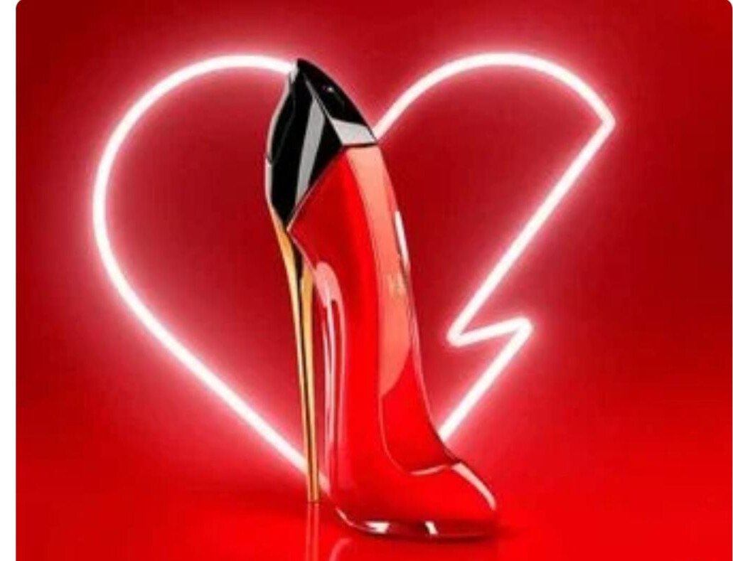 Very Good Girl Carolina Herrera Eau de Parfum-Perfume Feminino